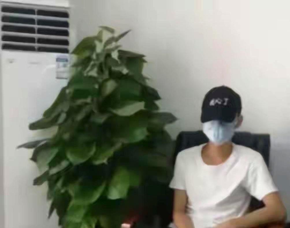 住酒店没带避孕套，花15块钱用了个房间里的，结果发现这东西都过期两个月了！
湖南