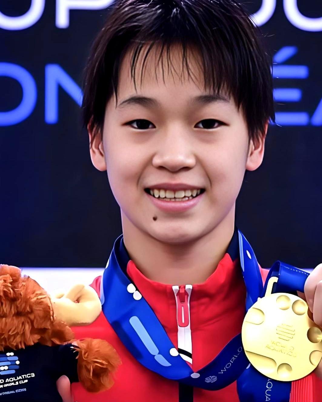 别拿428分，去硬碰全红婵的466分。
 
蒙特利尔世界杯上，15岁的蒋林静跳出