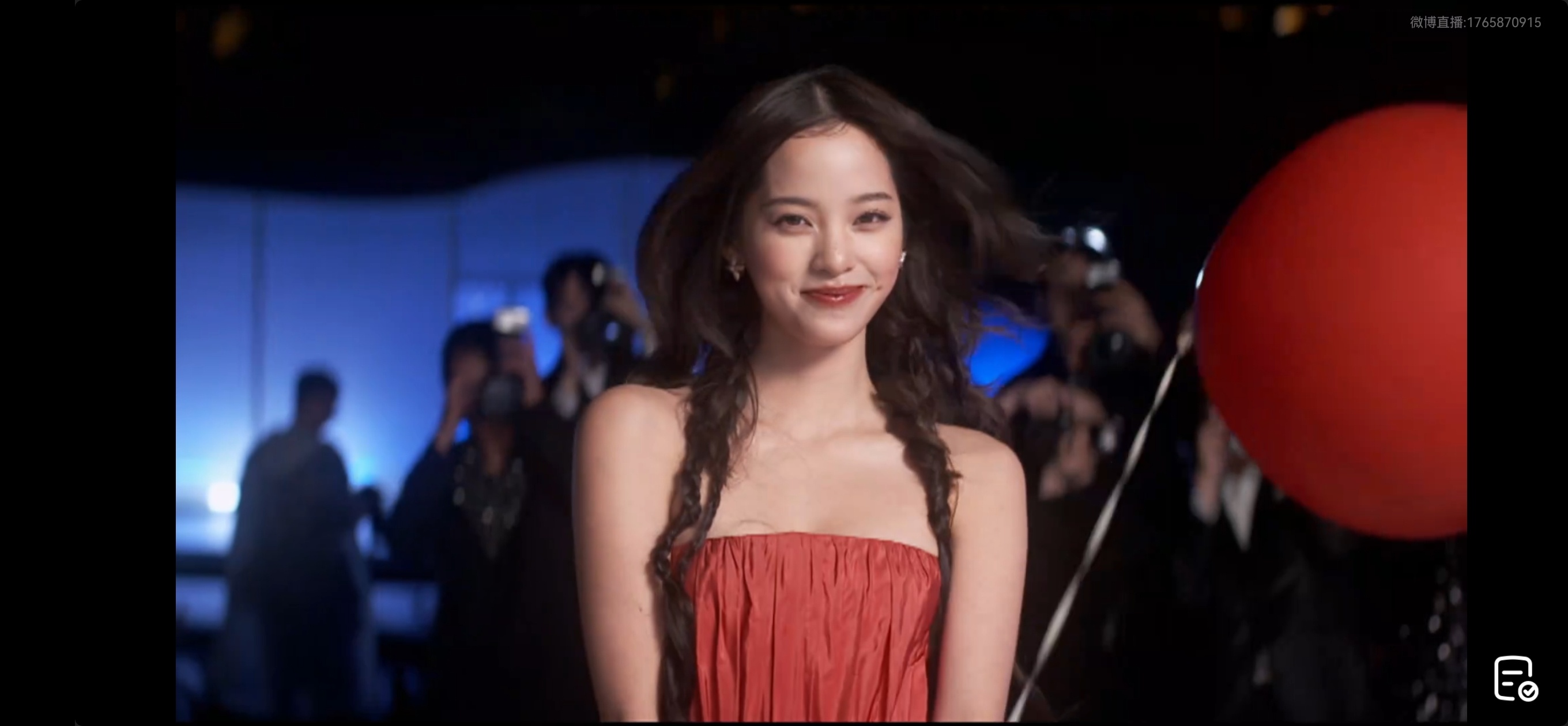 好敬业的LV代言人 ​​​