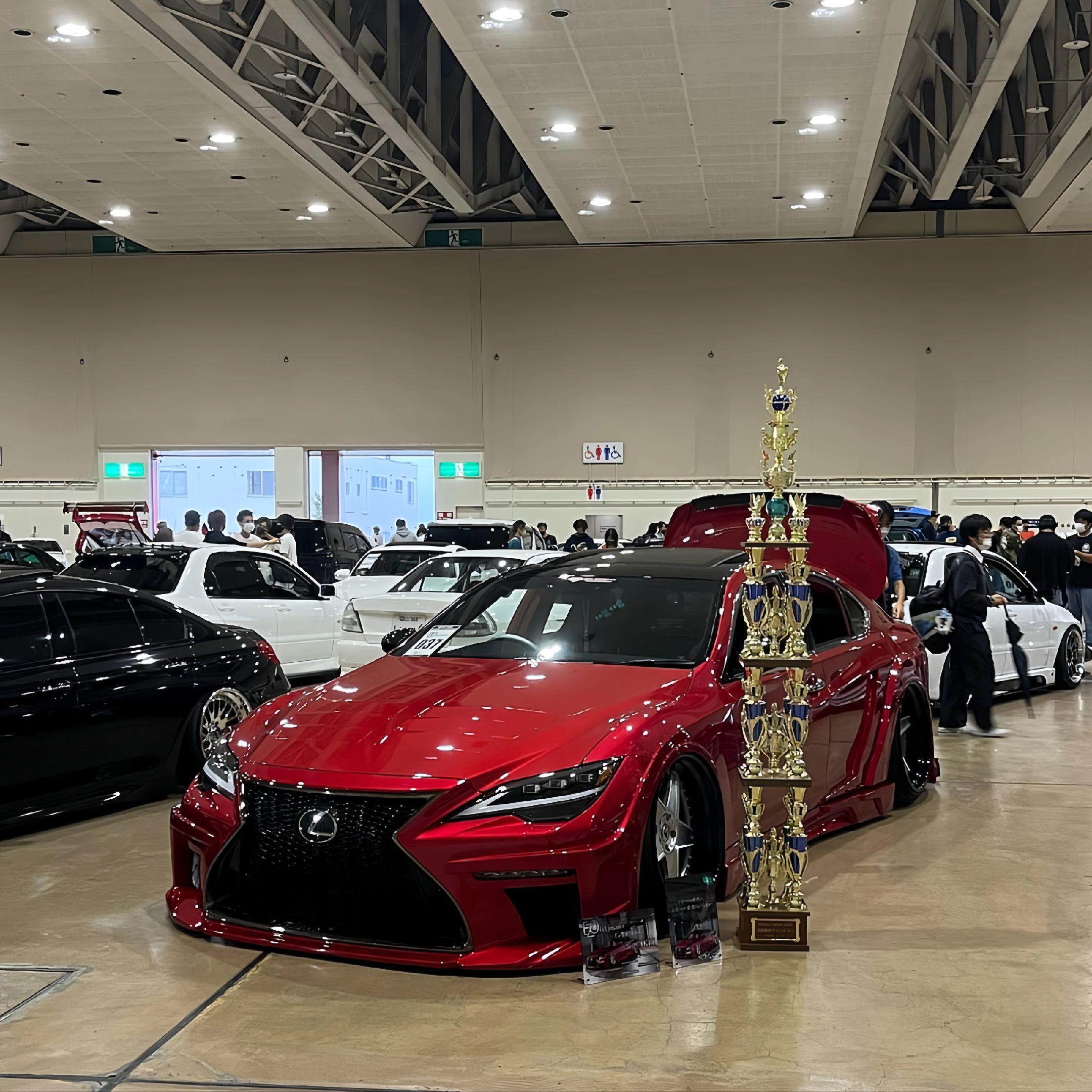 ls500是有v8的。