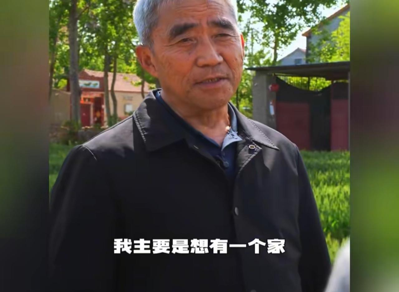 我一直以为麦小登替父亲翻修旧房子，是制造话题。
没想到是个绕不过去的问题。
房子