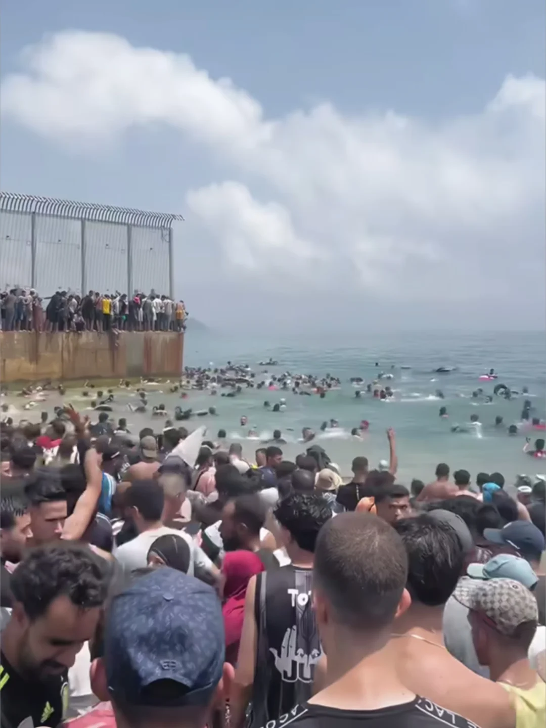 西班牙🇪🇸？？？？？？Spanish smuggling 西班牙