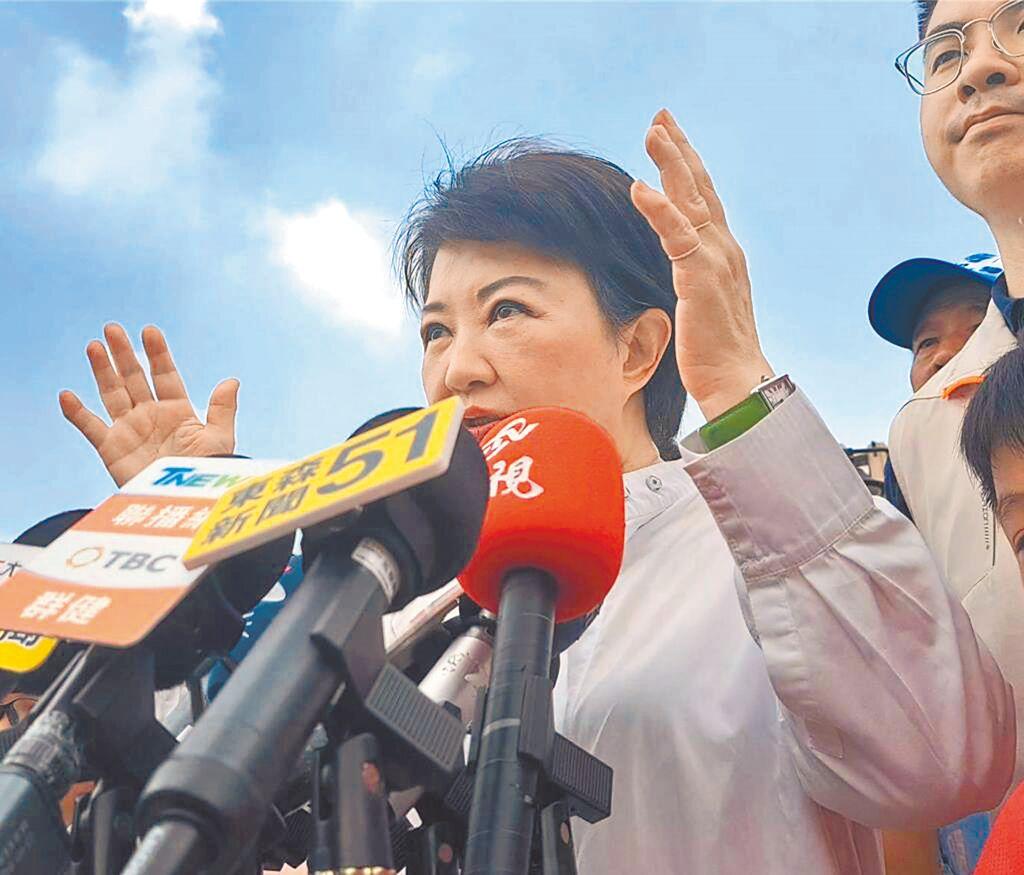 台当局2026年仅核定约90亿元捷运建设经费，台中市长卢秀燕、台北市长蒋万安17