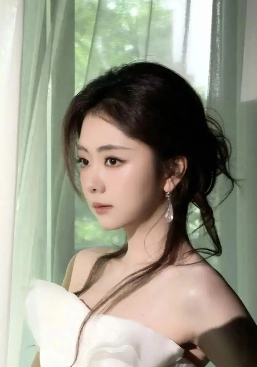 不再局限甜妹！谭松韵新剧突破自我：真正的演员，从不会被长相定义 