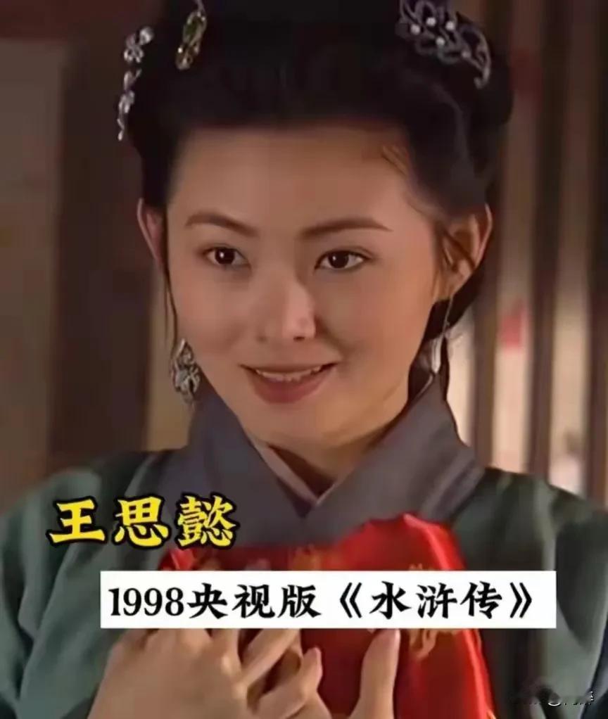 当田海蓉鼻涕一把、泪一把的讲述拍摄《我的世界没有我》的艰辛时，我恍惚间认为她就是