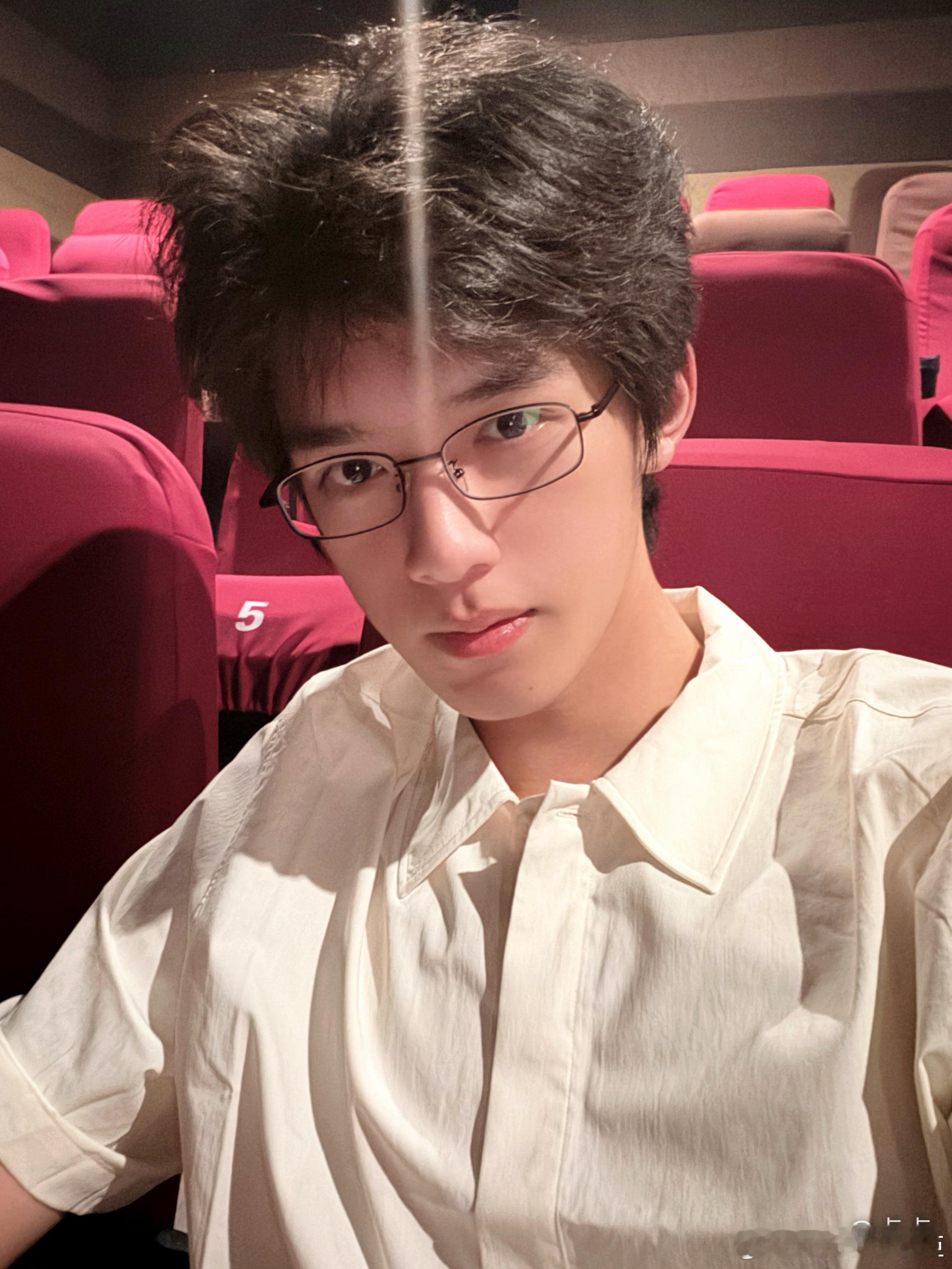 完全好代智性恋天花板理科很好的那个前桌 