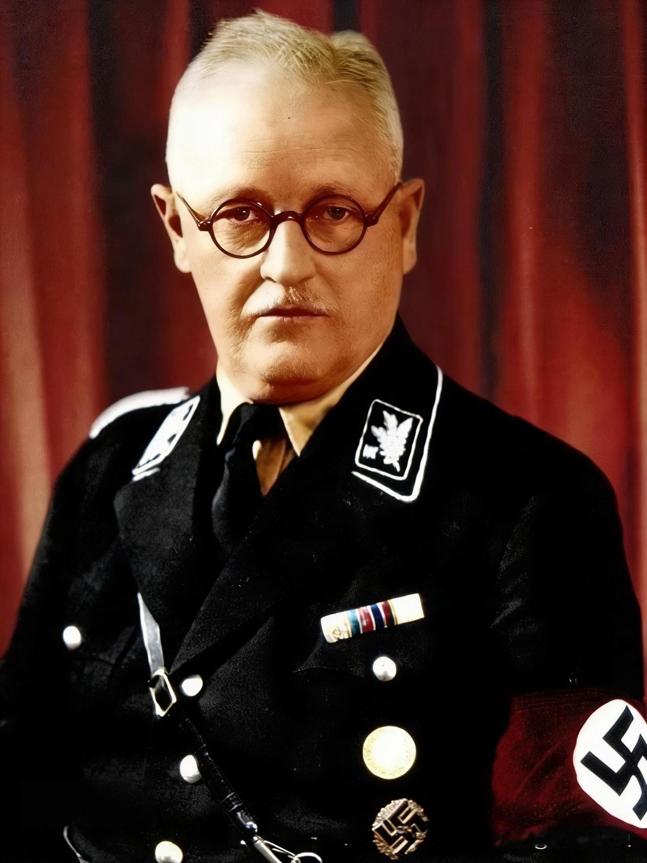 弗朗兹·沙维尔·施瓦茨（1875－1947），德国巴伐利亚州京茨堡人，天主教徒。