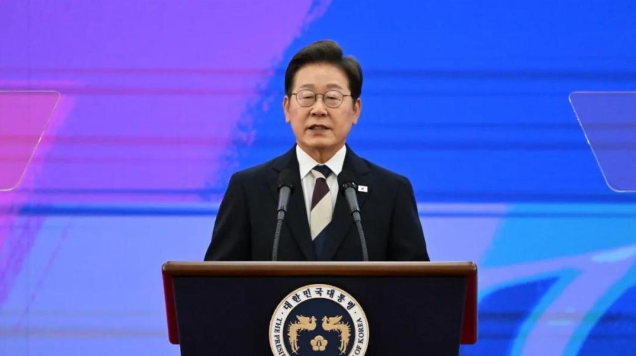 新总统上任三把火，光抓尹锡悦还不够，李在明突然对韩军出手了。

新任总统李在明在