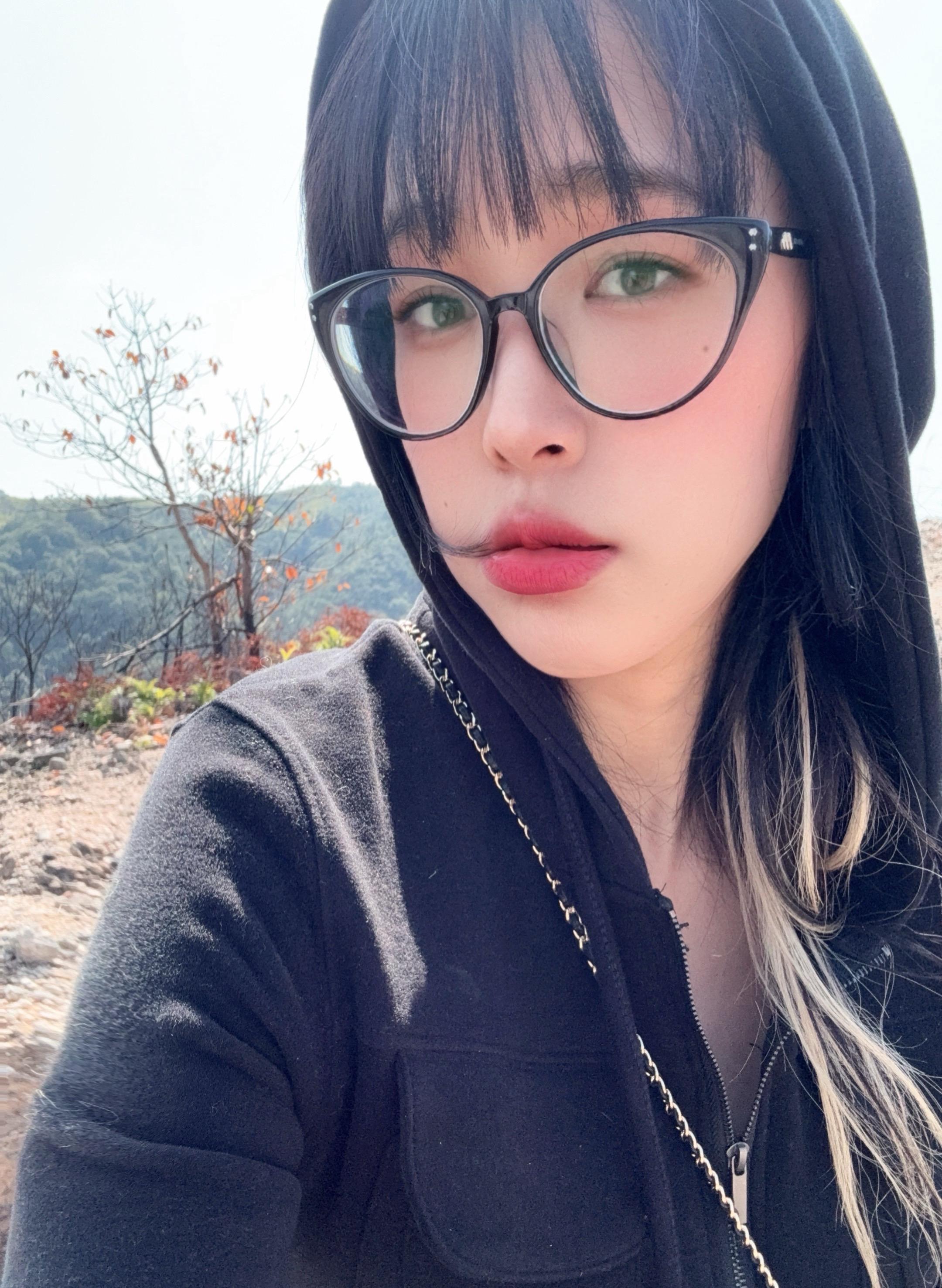 我本身就是很好的人，我不需要用力的走向任何人… 谁跟我在一起，都会幸福...