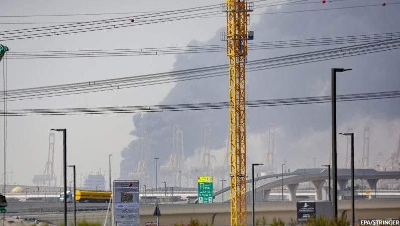 海湾四国因战争压力审查海外投资
据英国《金融时报》援引一位海湾国家官员的消息称，