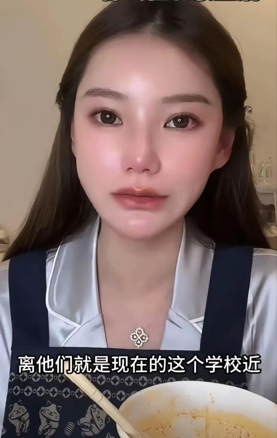 二婚马筱梅这个台湾美少妇，
无条件地支持二婚老公汪小菲。
    住在小菲哥租的