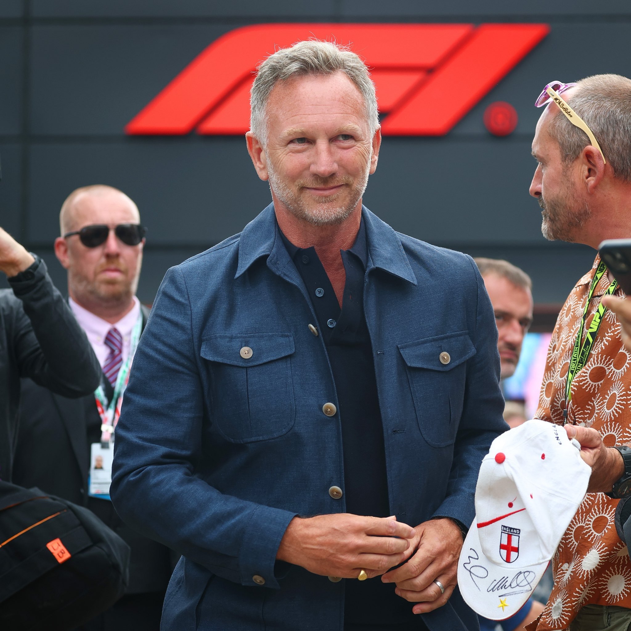 霍纳来（回）到了本周F1英国🇬🇧大奖赛的围场中 F12026F1英国大奖赛