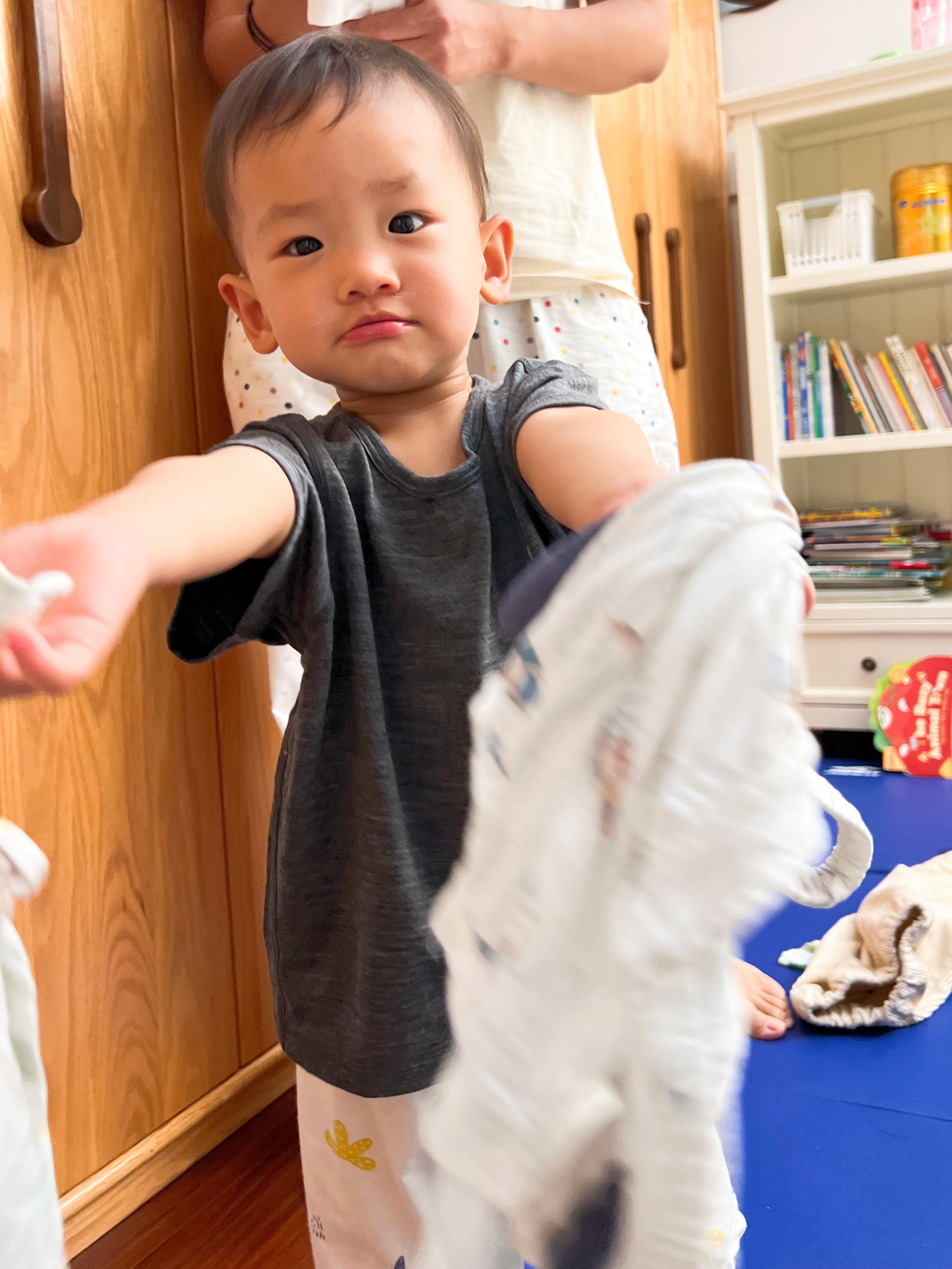 每天见到我就一句话：“妈妈，抱抱。” ​​​
