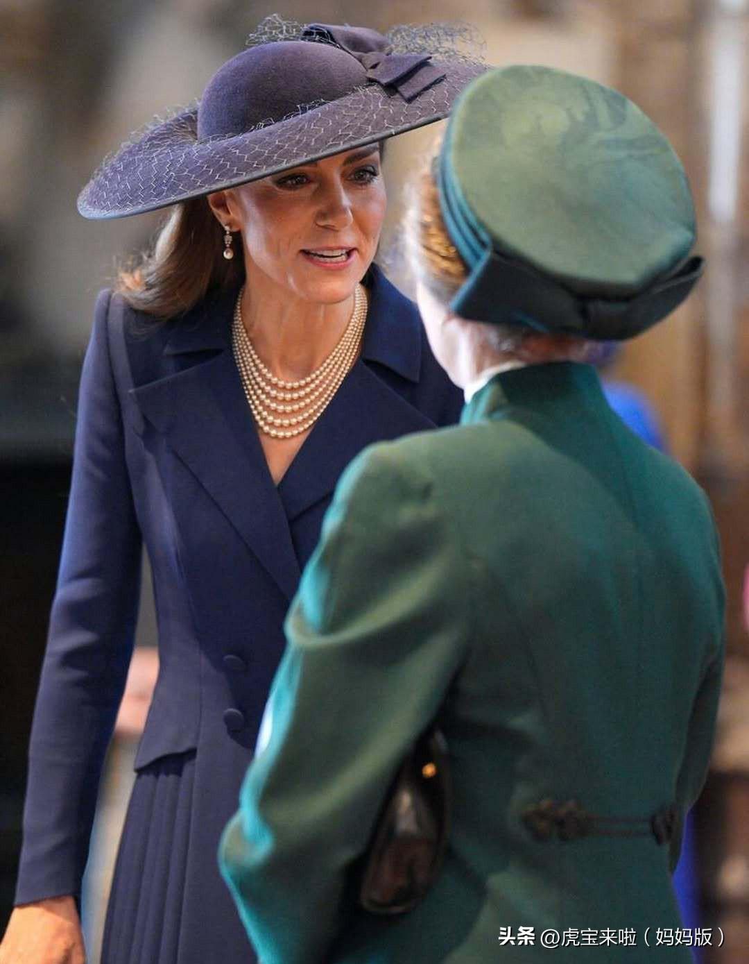 英联邦日活动上，凯特王妃和姑姑安妮公主互动的瞬间，有爱！摩纳哥阿尔贝亲王也来了！