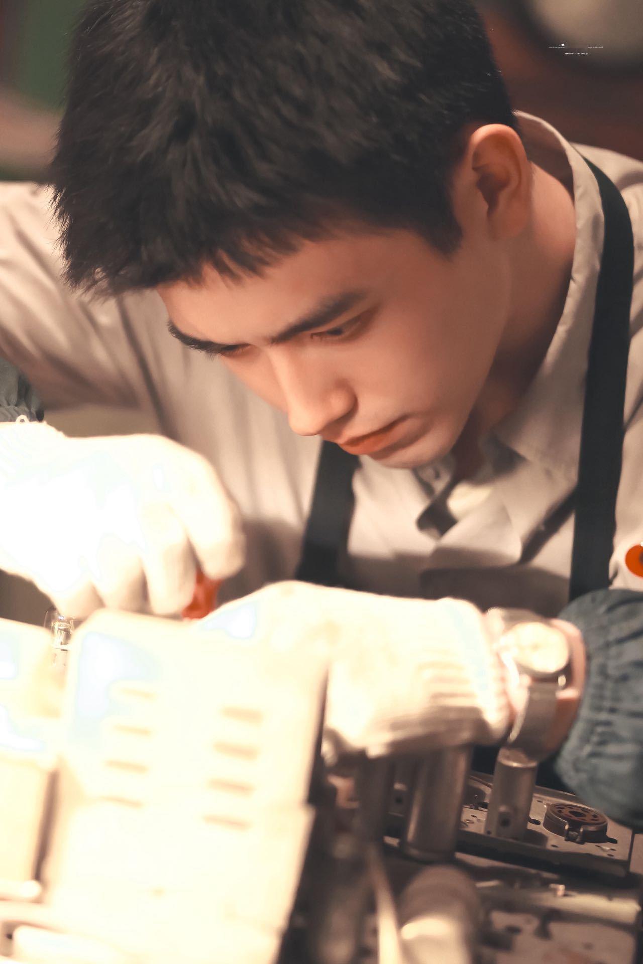 纯真年代的爱情 热播期集均破2000万、热度破28000、暂列央八收视年度第二、