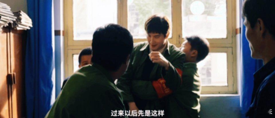 宋佳高伟光 权威之家 高伟光沉稳如山，宋佳A飒似风，二人搭档仿若天作之合。《芳名