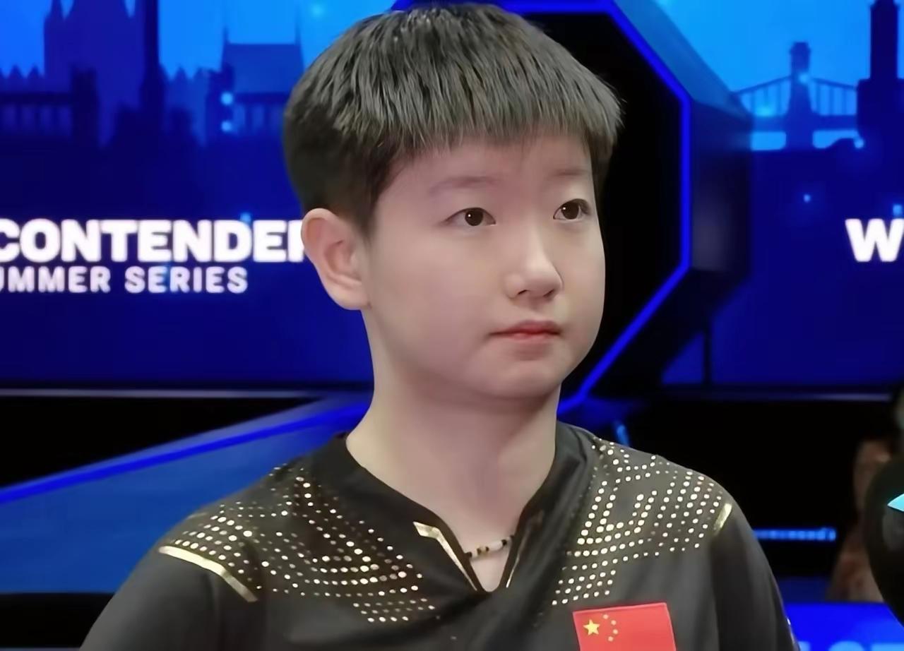 有人问：莎莎宝贝，你知道不知道自己很可爱？我想说：花儿不一定知道自己可爱，她还是