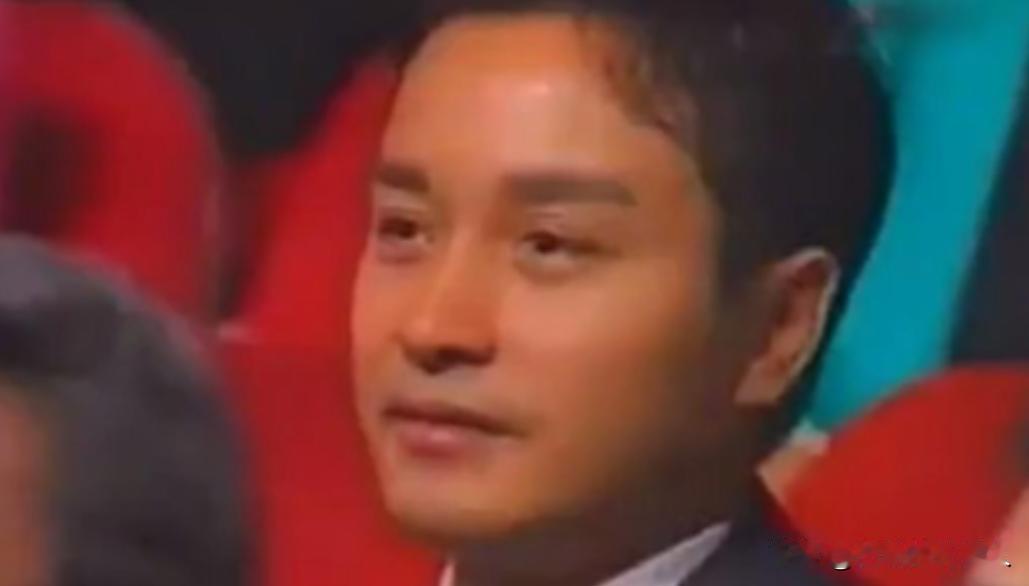 1997年金马奖上，张国荣受到一生中最大的屈辱。获得影帝提名的张国荣，盛装出席端