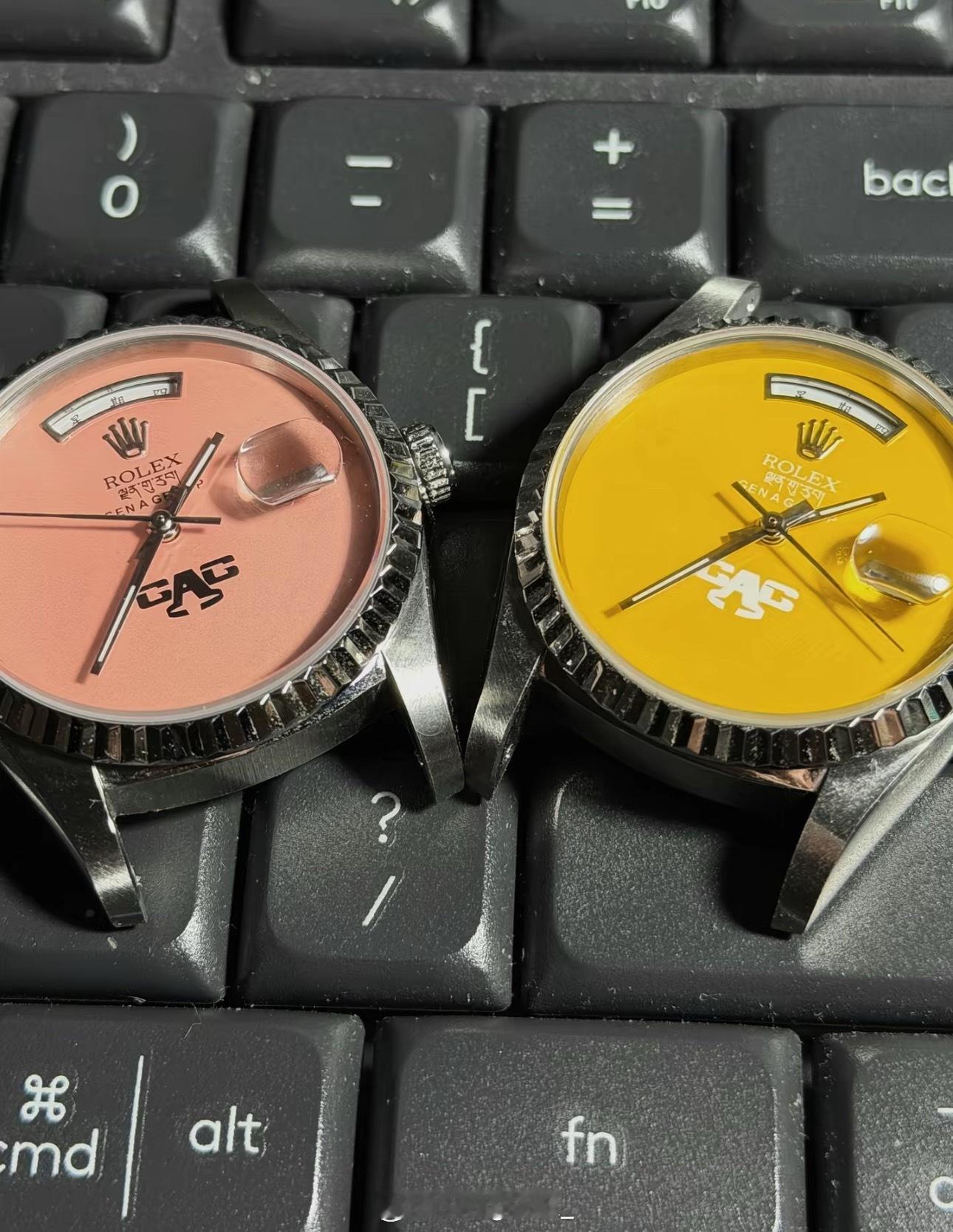 Capper晒出自己的劳斯莱斯和定制劳力士⌚Capper