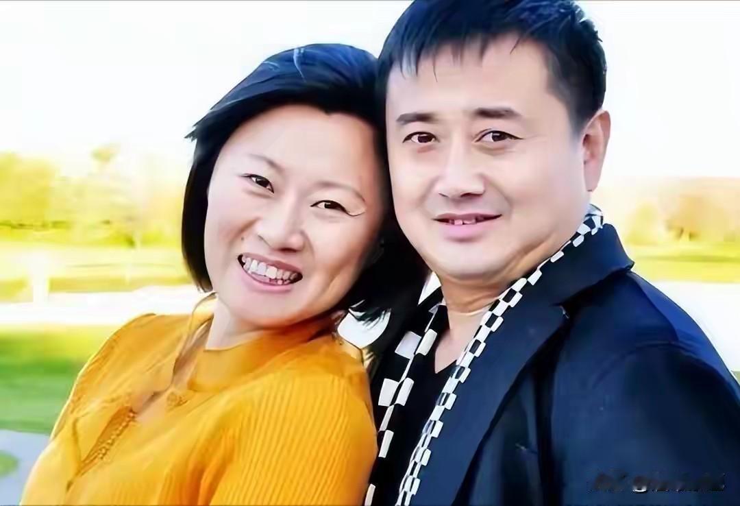 原来他们都是亲戚！
 
很多观众一直搞混赵家班这一家人，今天一次性把闫光明、赵海