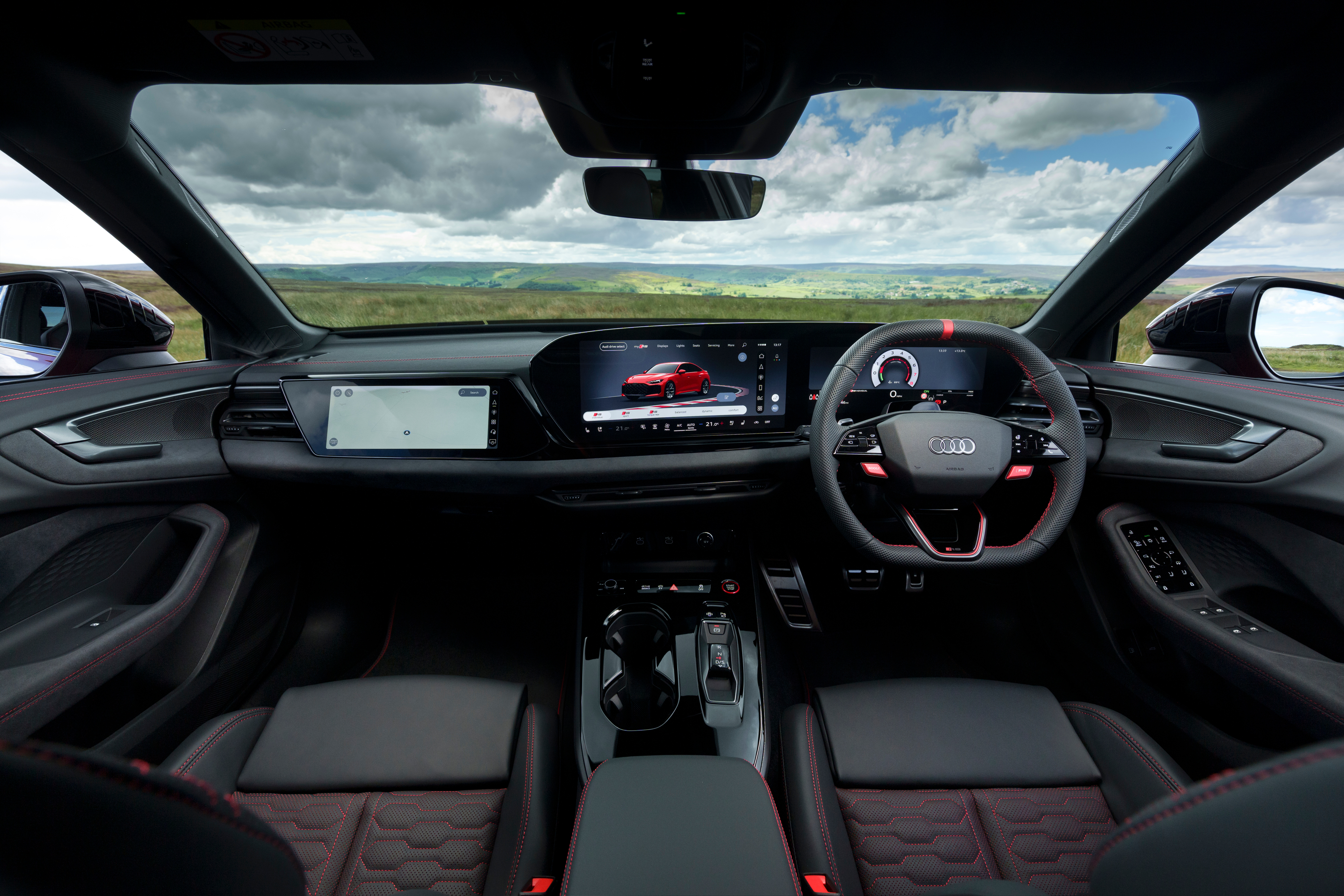 Audi RS 5 Saloon搭载升级版 2.9L  V6 双涡轮增压发动机，