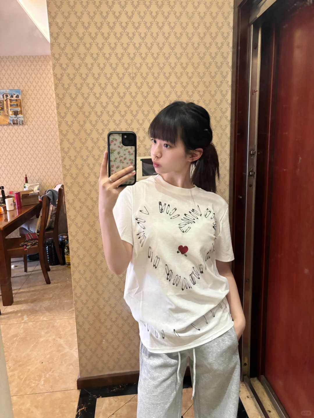 喜欢这件短袖