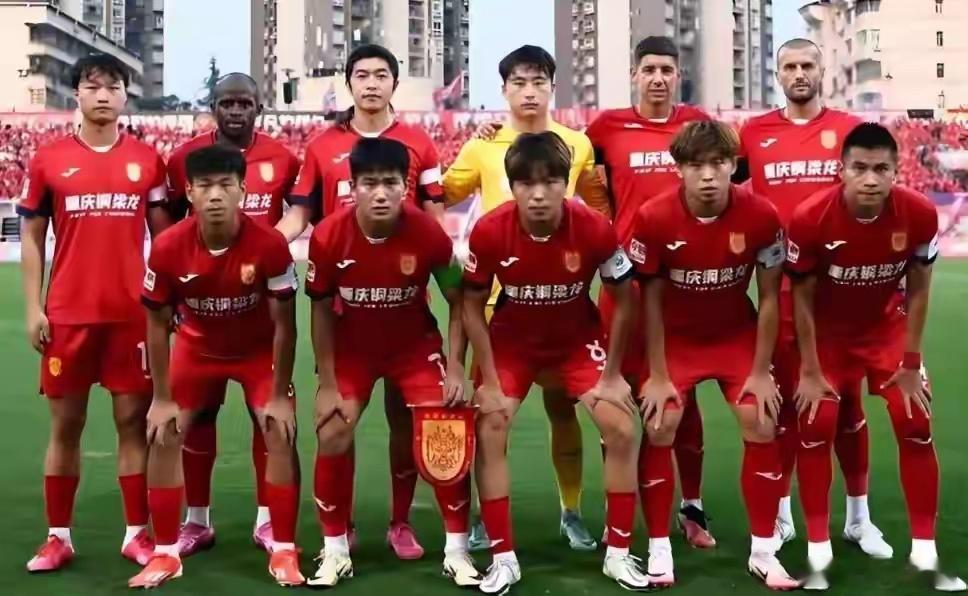 4月11日，中超第5轮四场焦点战全面打响。大连英博已3-0完胜浙江，豪取三连胜暂