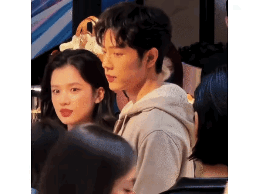 谁都想不到杨紫没有选肖战，不是因为韩东君而是肖战选择了他最喜欢的女明星妹妹张婧仪