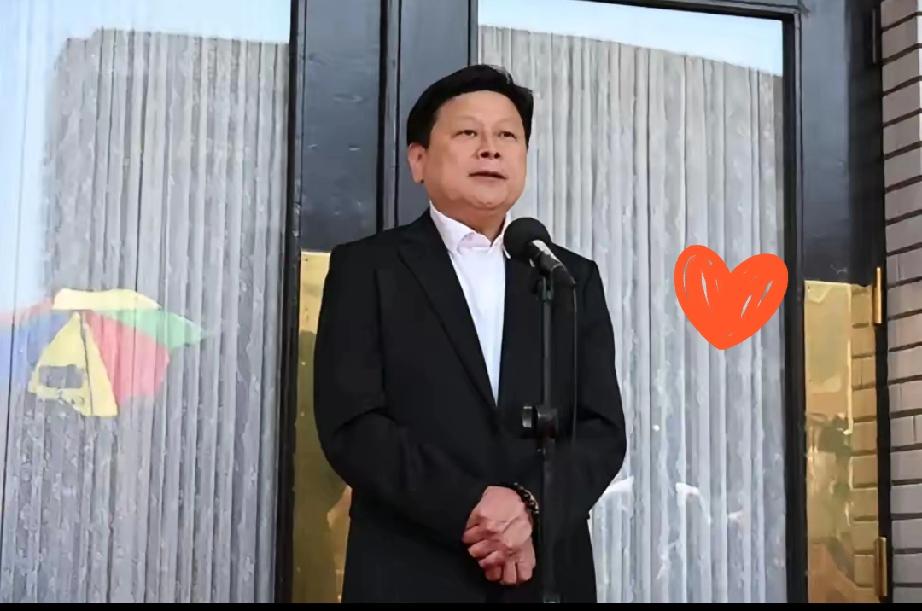  
 
3月7日，针对民进党提出1.25万亿元的对美军购国防特别条例，引发朝野关