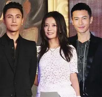 陈坤确实是美男子，帅气的黄晓明跟他合影都略显逊色。