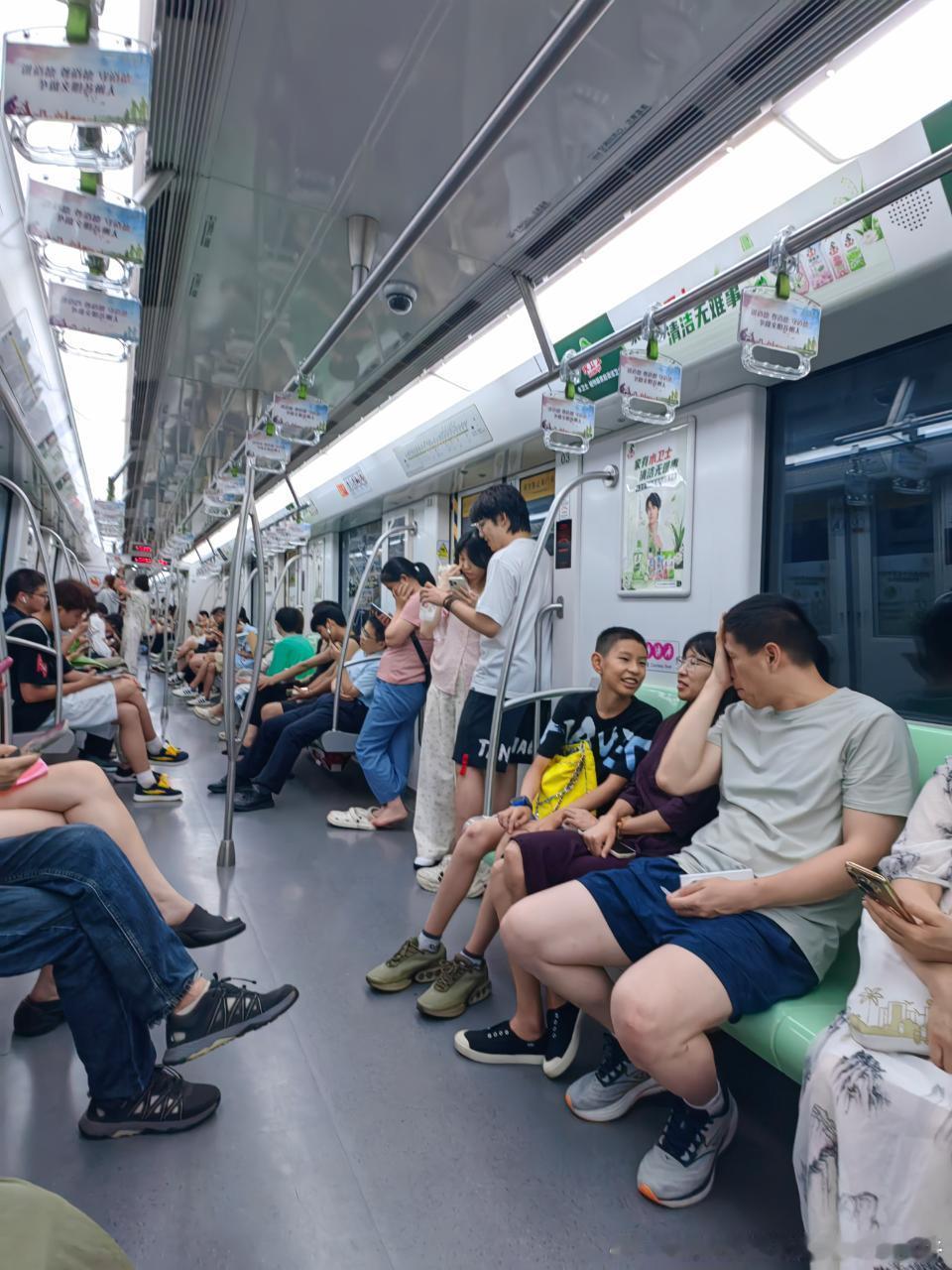 苏州地铁网友： 2026年7月28日（周二）20:00许 ，苏州地铁1号线（4B
