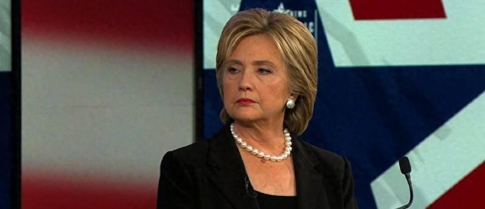 美国瞒了世界几十年的军事神话，被希拉里一句话给戳破了！她罕见交底说美军不会保台，