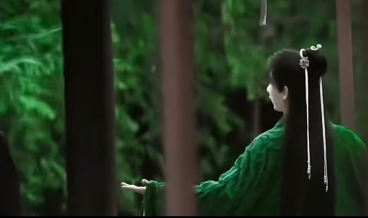 夏天来了，又可以看莲花楼了！李莲花在等我🥹 