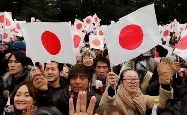 如果和小日本开战，我们最不用担心的就是军费开支问题，肯定会不降反升。

日本20