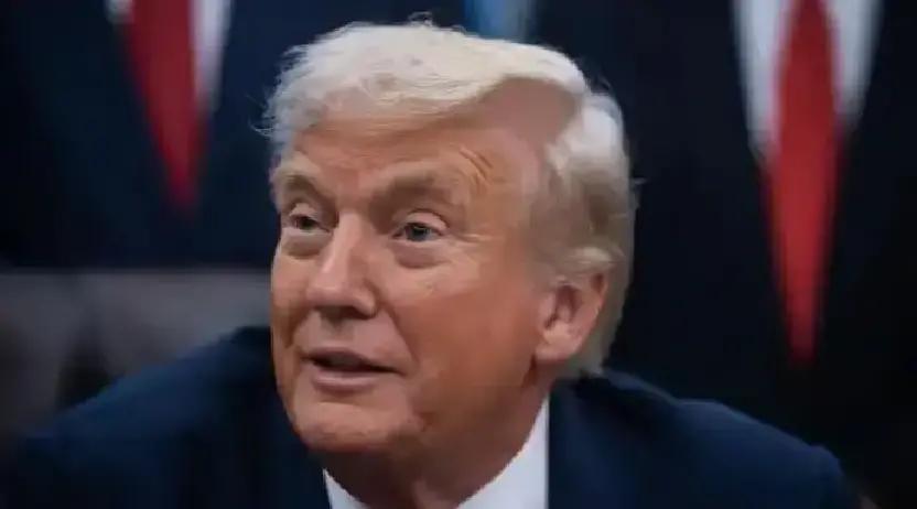 就在刚刚
 
据多家媒体转述，美国前总统特朗普突然宣布了对乌冲突“和平设想”的立