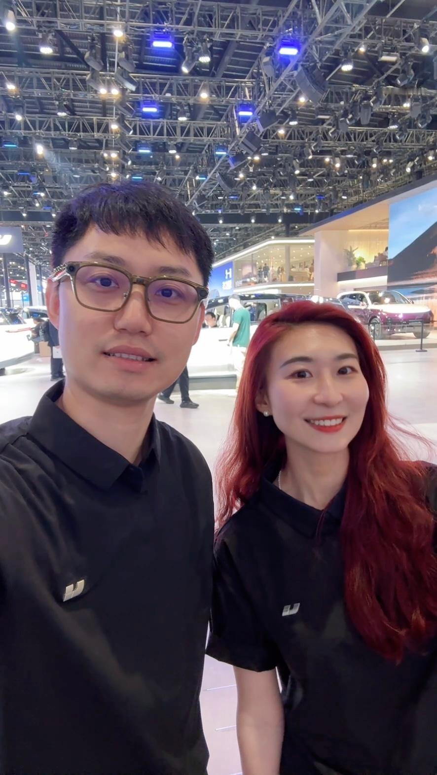 车展期间执行额外的特别任务，啥微博都没发，手机都没怎么用….错过好多流量但是跟初