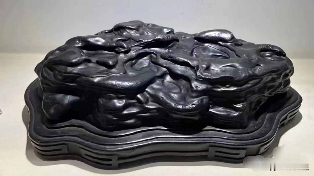 赏石 品佳作
