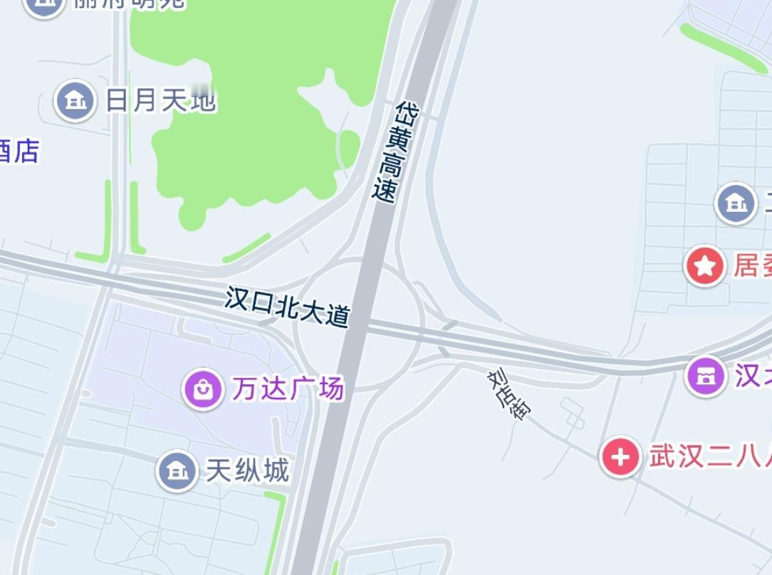 刘店立交桥下面终于可以利用起来了
据说武汉市六医院府河院区将利用刘店立交桥下面的