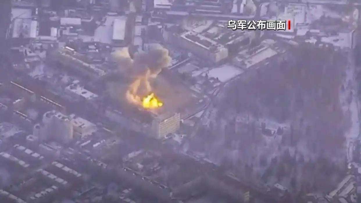乌克兰用导弹袭击俄罗斯导弹工厂，造成40多人死伤！
俄罗斯这一次没有选择直接报复