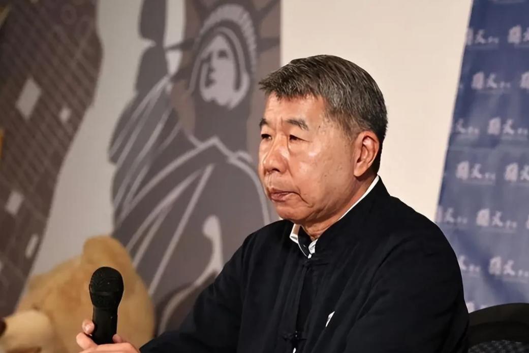 绿营这次偷鸡不成蚀把米！范云吴思瑶咬住480万差旅费不撒口，本想把郑丽文访陆的路