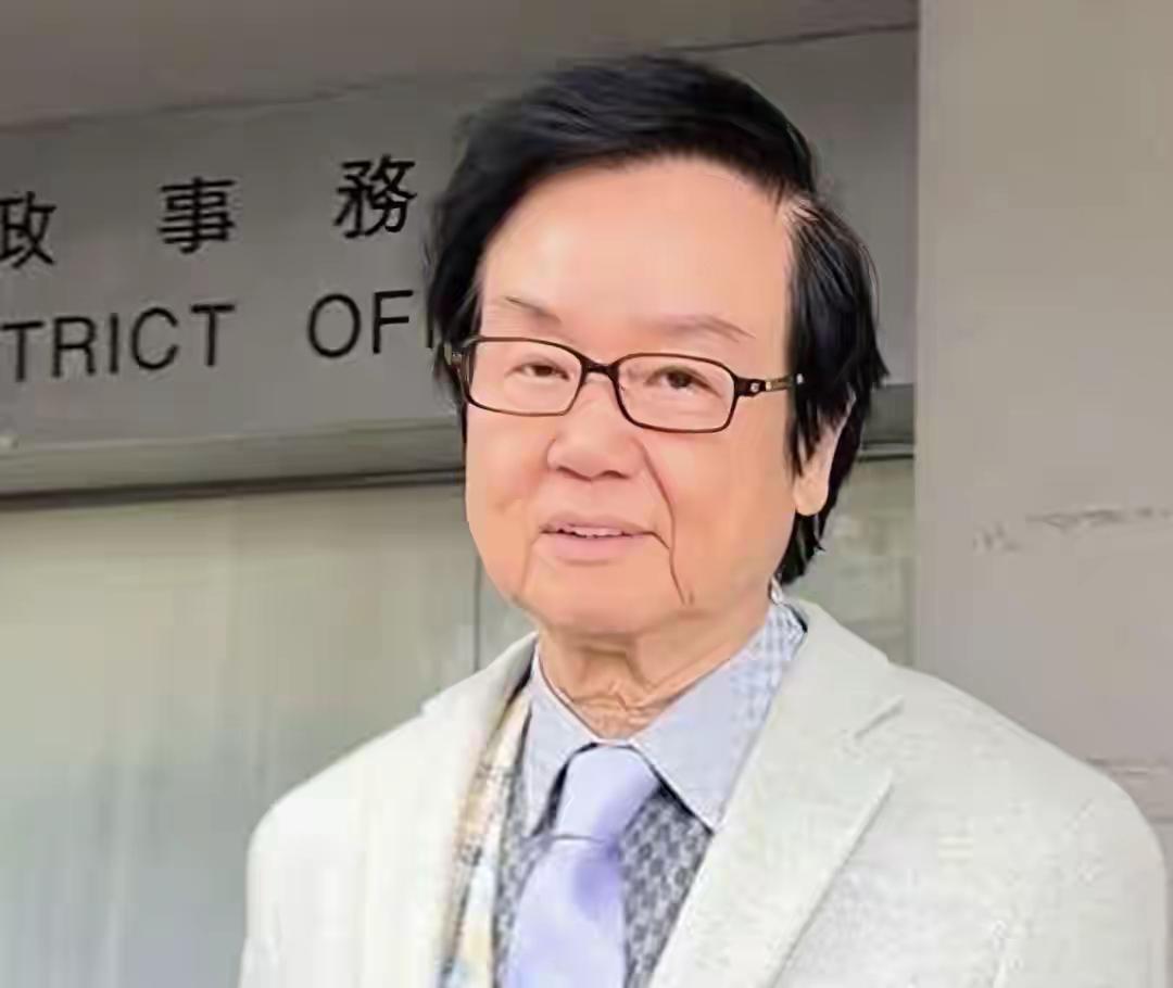 80岁的黄百鸣被判入狱5个月，罪名成立且被罚款。
这便是人性：再有钱的人也不会嫌