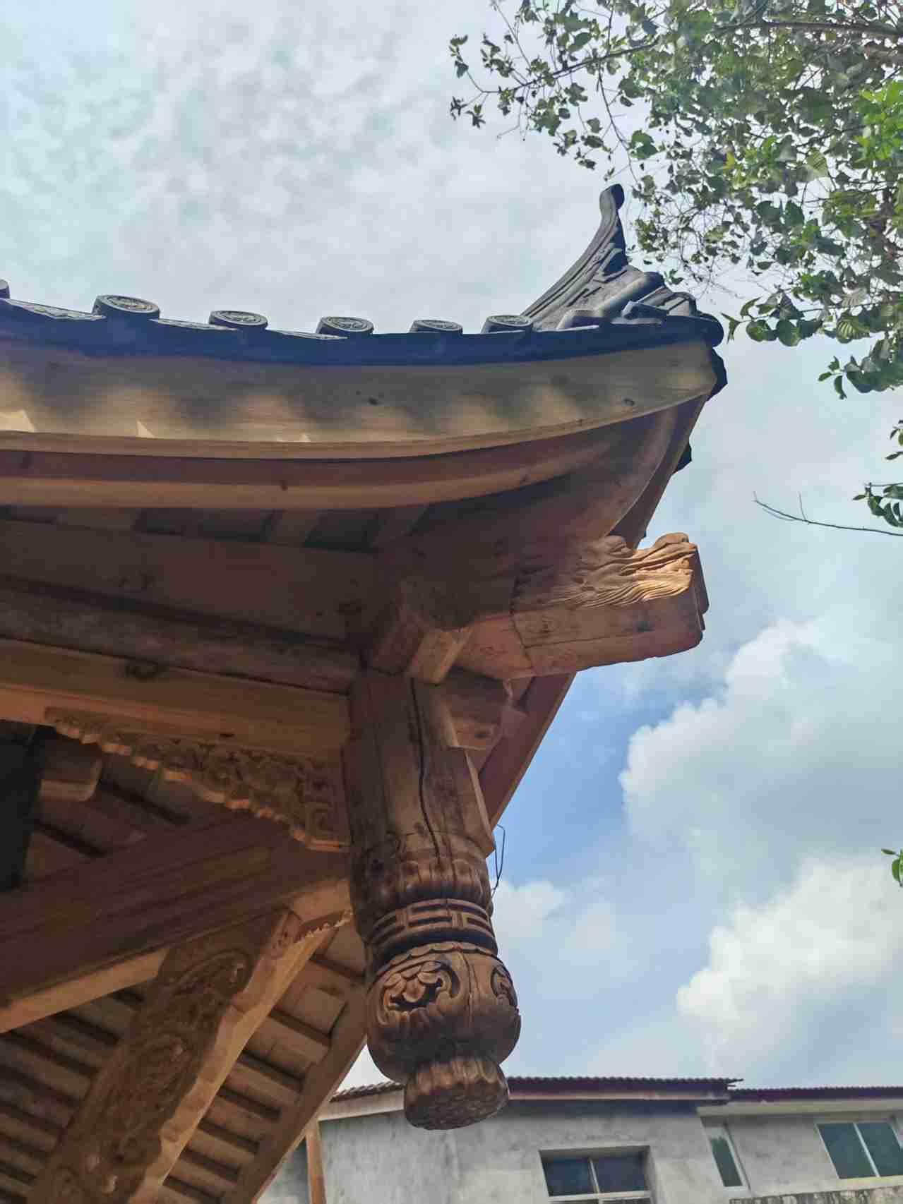 我的今日状态：😁轻松愉快
我这里的天气：🌈雨过天晴
今天收到老家宗亲发来的一