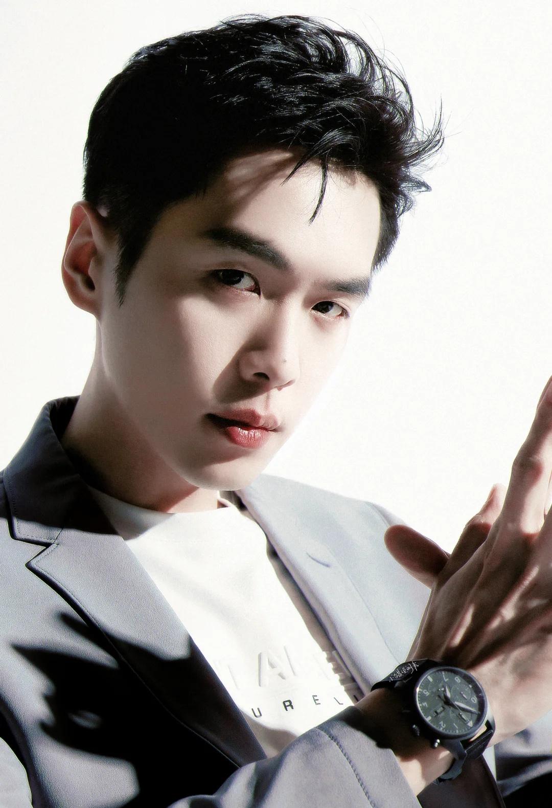 🤍
张若昀 lr调色