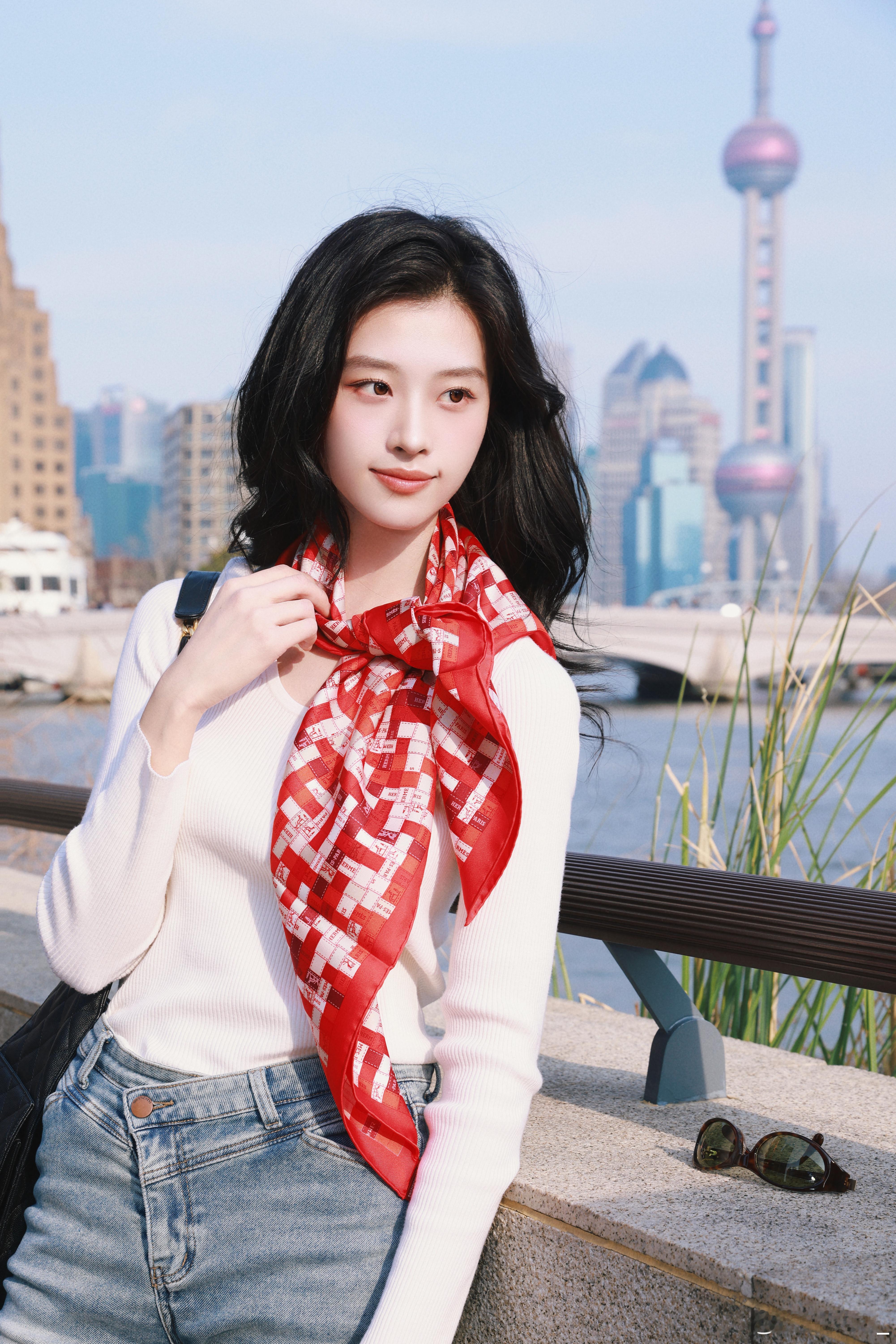 明媚又自由❤️一个很哇塞的午后～分享一冠蜜糖给你生活有星意