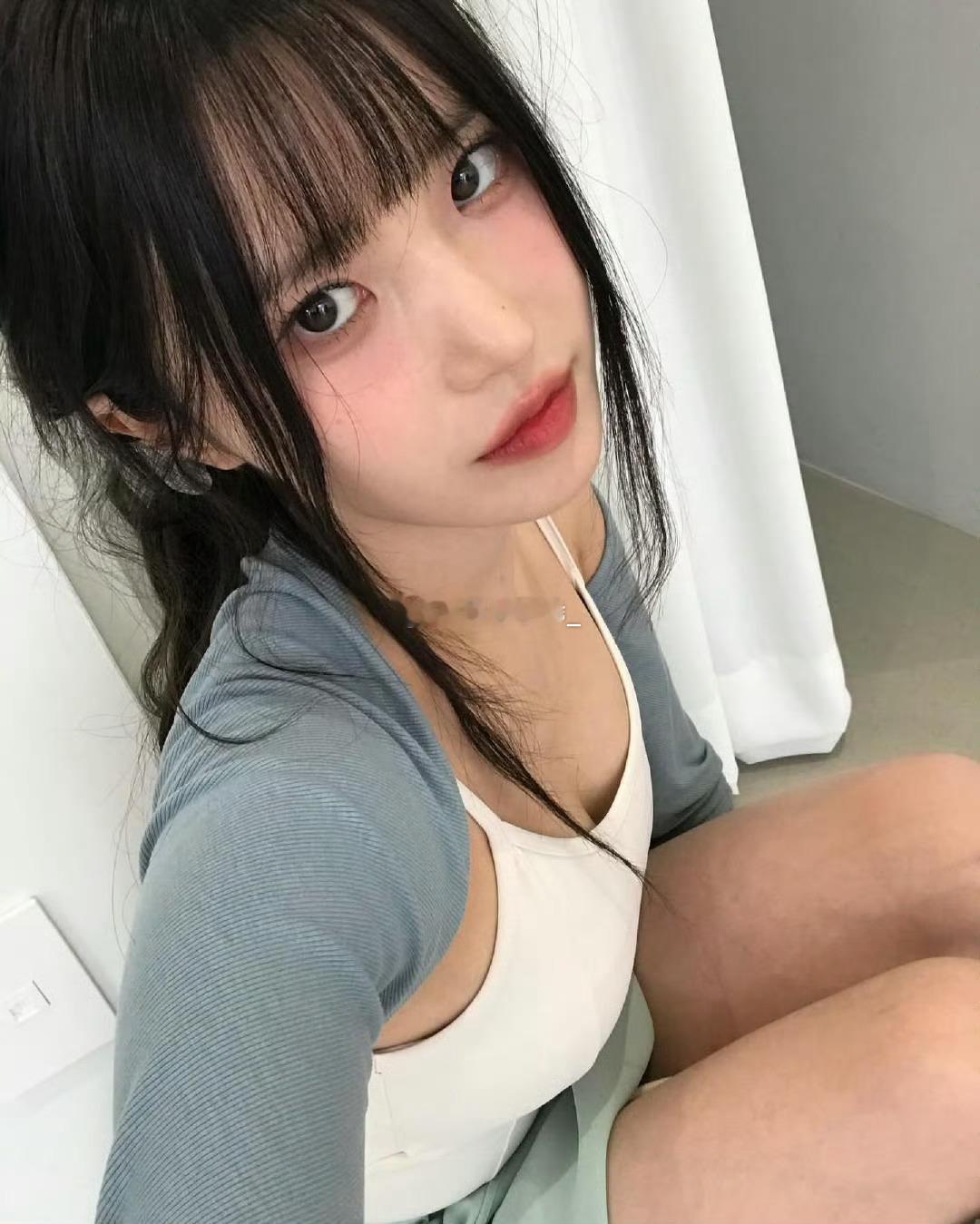 - ​​​