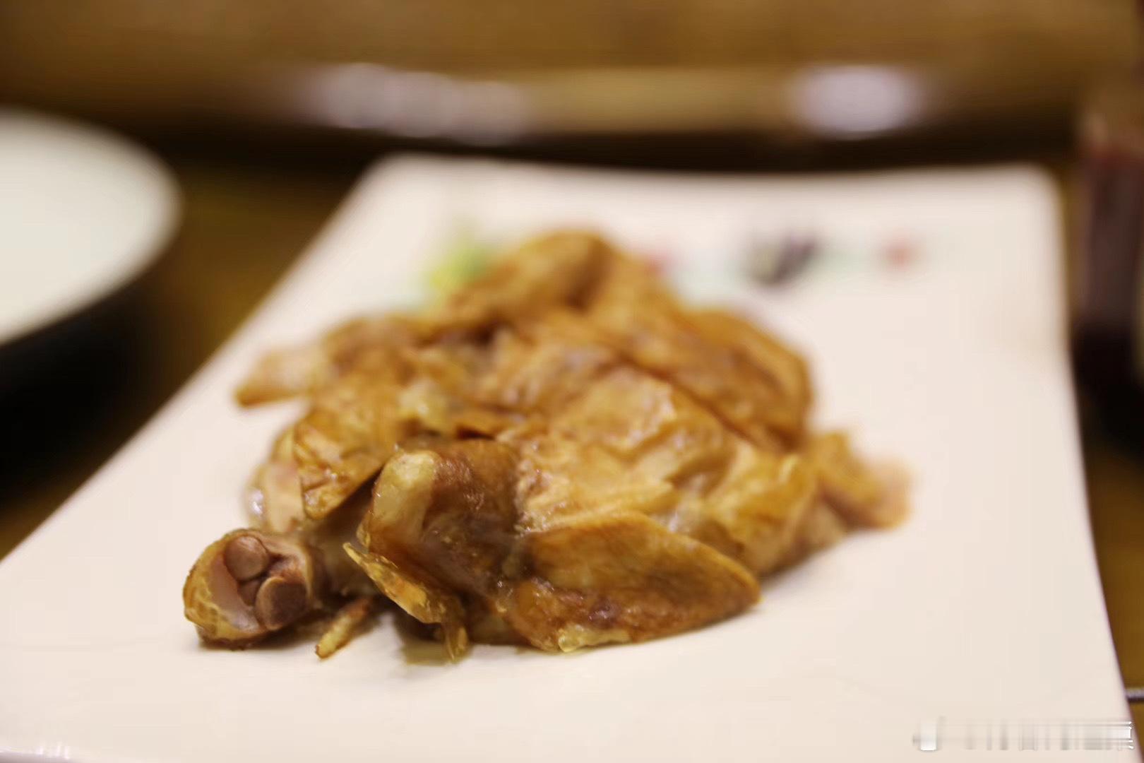 【通州宝藏饭店 | 小楼饭店的三焦绝活儿😋】 我第一次去就被惊艳到了，他们家最
