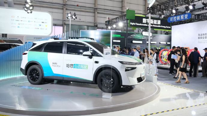 投资30亿布局仅半年，哈啰Robotaxi发生撞人事故！律师：需先承担民事赔偿责任