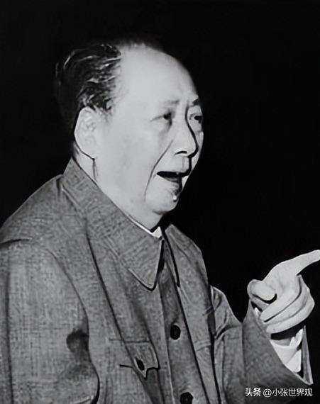 1961年，毛主席和周总理大吵一架，随后毛主席反问一句：“你吃了吗？“就让周总理