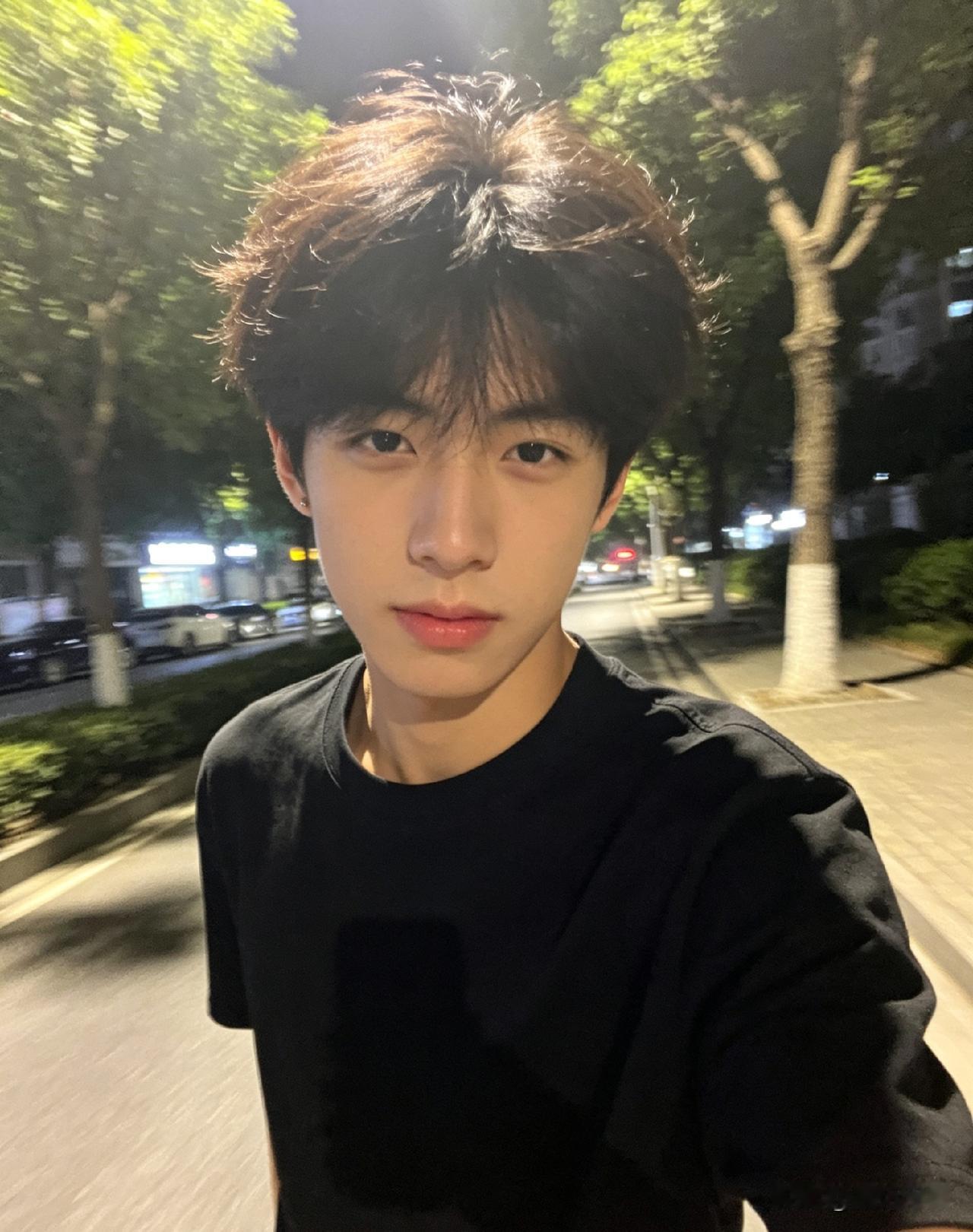令人深思！
人生的目的就是求稳定吗？
多元化出路正在被很多人忽视！

从2026