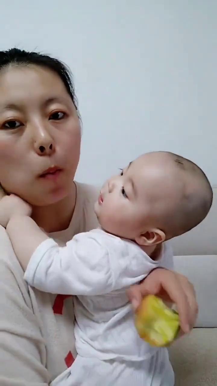 哎呦我的妈，哈哈哈哈。